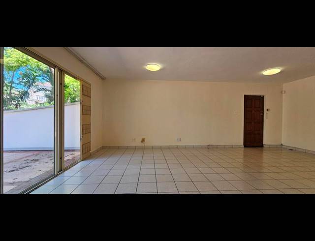 3 BEDROOM SIMPLEX FOR SALE IN ESSENWOOD